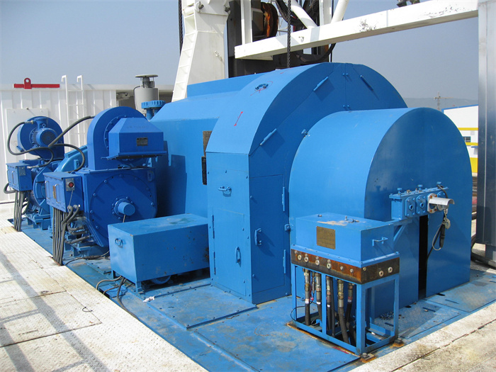 Drilling rig drawworks